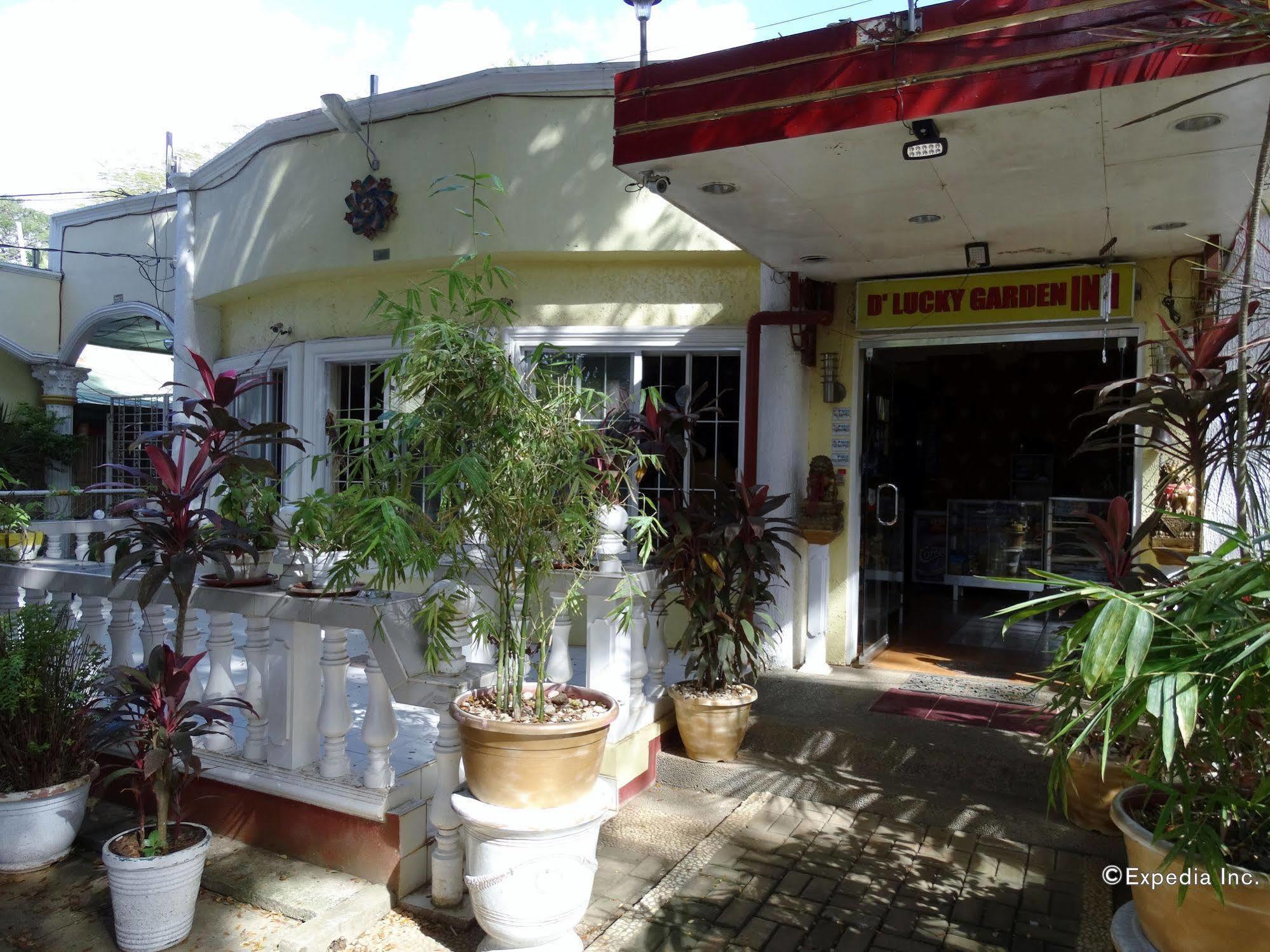 D'Lucky Garden Inn & Suites Tiniguiban Екстер'єр фото